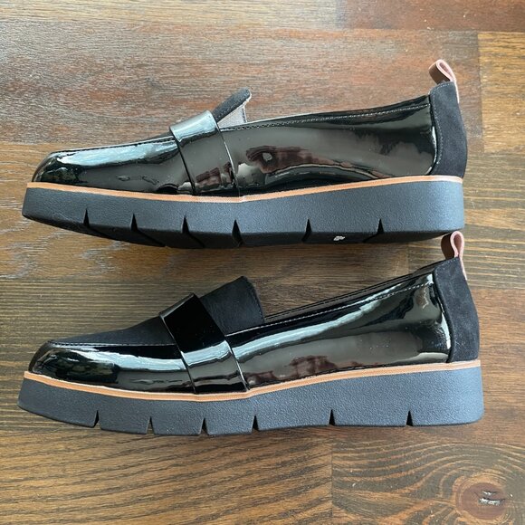 Dr. Scholl's Webster Patent Loafer - Picture 4 of 8